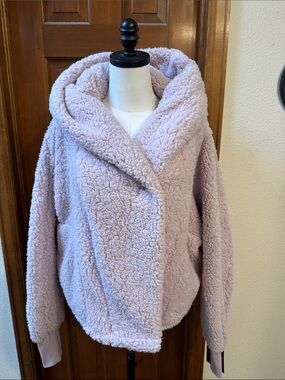 NWOT Jill Martin Cozy Lavender Faux-Sherpa Hooded Jacket Size M/L